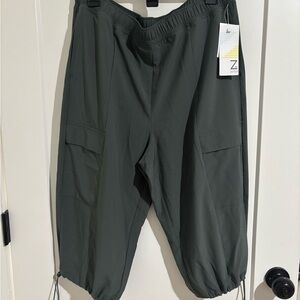 Zella Olive Green Cropped Cargo Joggers